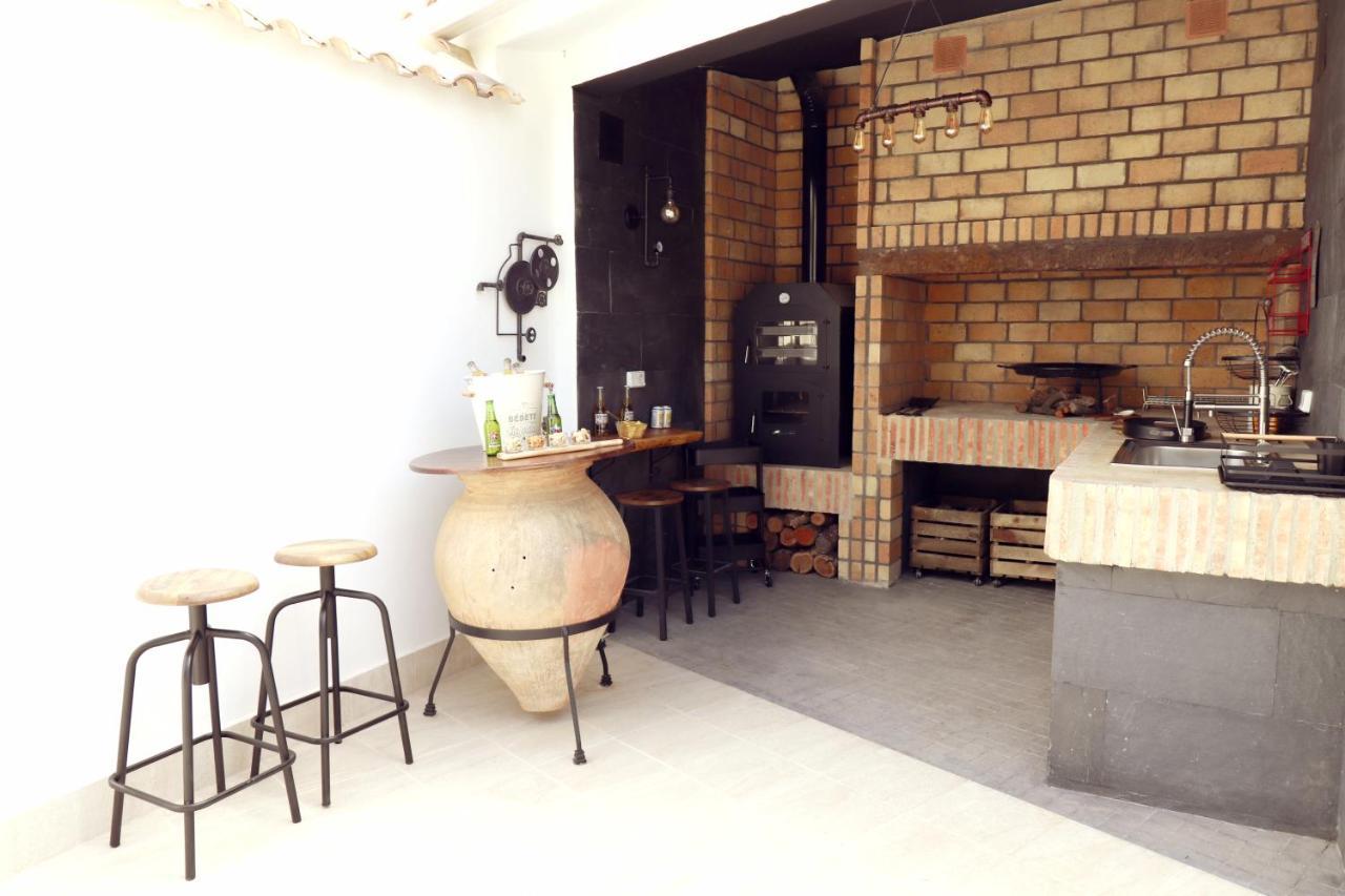 Casa Rural Ideal Para Escapadas Con Barbacoa Y Spa Tinarejos 外观 照片