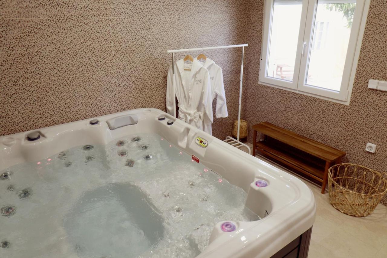 Casa Rural Ideal Para Escapadas Con Barbacoa Y Spa Tinarejos 外观 照片
